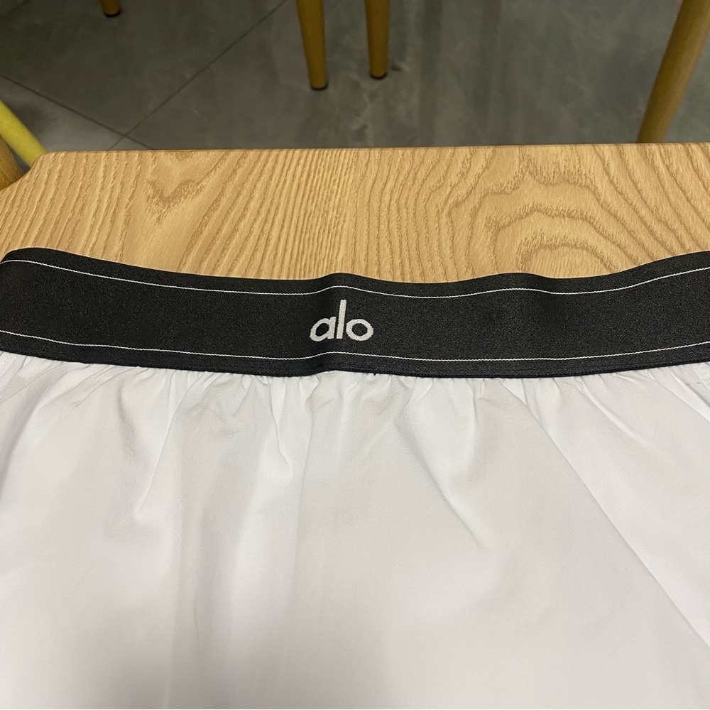 ALO Yoga White Mini Skirt with Black Waistband - Picture 2 of 4
